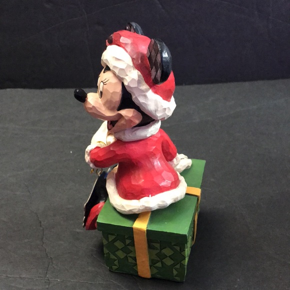 8 hours Sale!!!! NWB Jim Shore Santa Minnie with Hot Chocolate - Picture 6 of 9